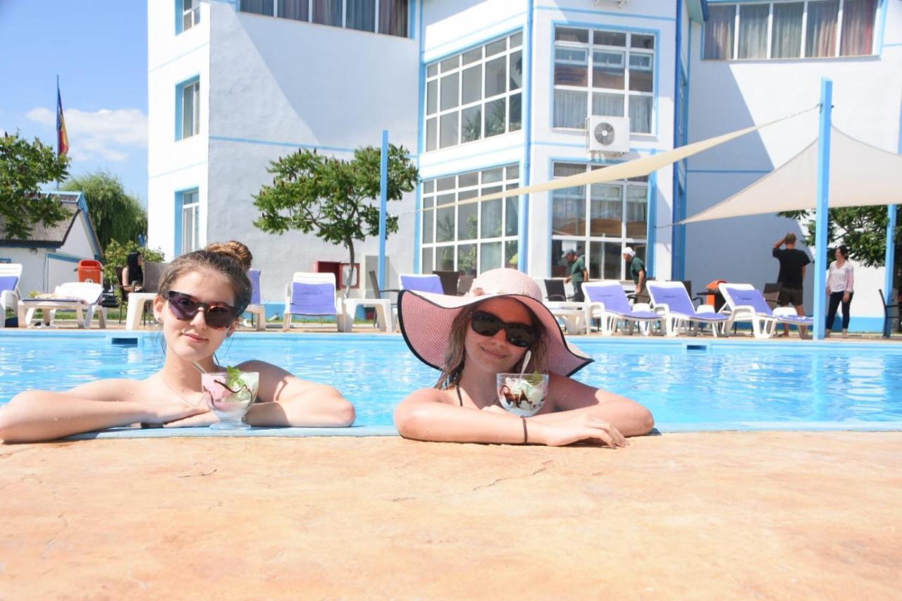 Hotel Sunrise Crisan  Εξωτερικό φωτογραφία
