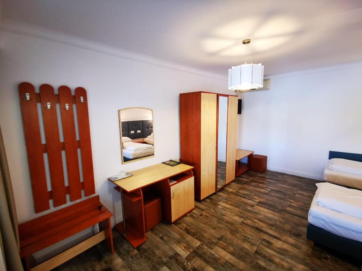 Hotel Sunrise Crisan  Εξωτερικό φωτογραφία