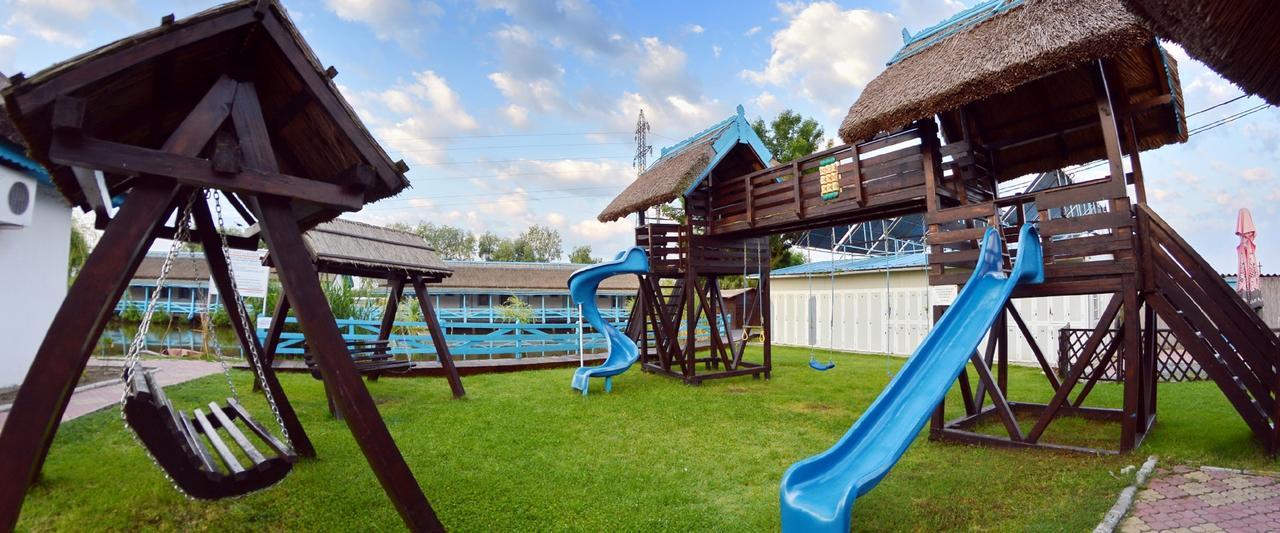 Hotel Sunrise Crisan  Εξωτερικό φωτογραφία